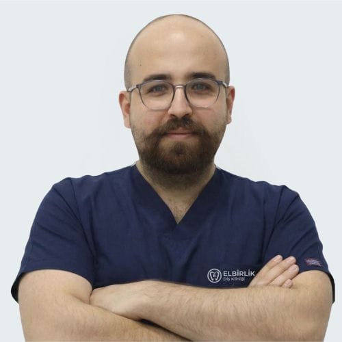 Sakarya Diş Hekimi Dt. Yusuf İslam Köroğlu Profil Fotoğrafı - Elbirlik Diş